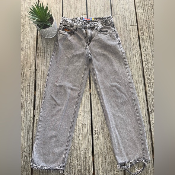 Boys Zumiez Empyre very Distressed Grey Black  Denim Jeans, Sz 26 - Picture 1 of 7